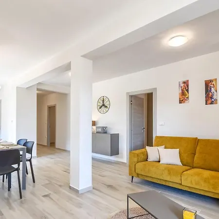 Macuka- New And Luxury, Near